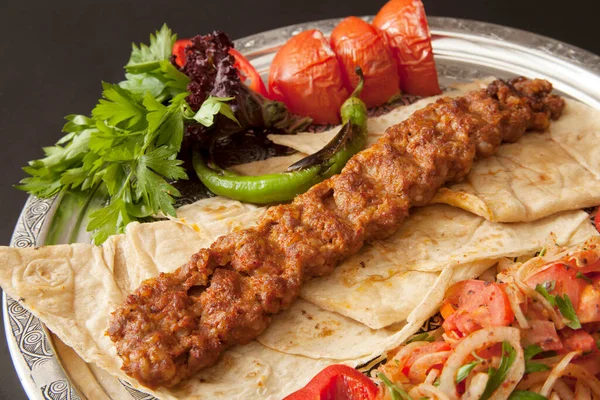 Kebab Tradicional Turco Adana Shish Kebab —  Fotos de Stock