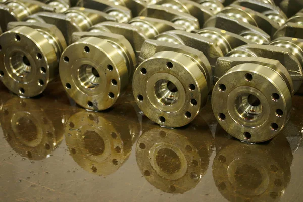 Minyak Pelindung Pada Crankshaft Yang Baru Diproduksi — Stok Foto