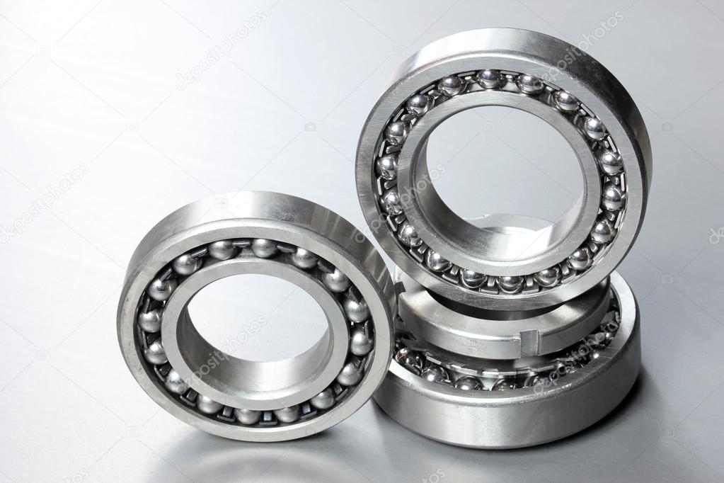 Ball bearing