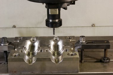 CNC Torna işleme