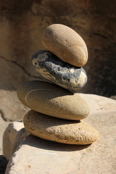 Balancing nature stones — Stock Photo, Image