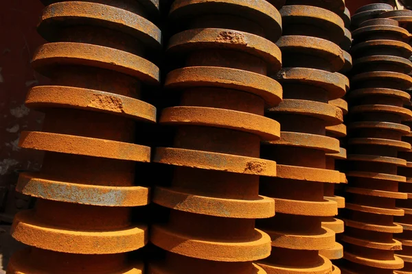 Industriële gele cilinders — Stockfoto