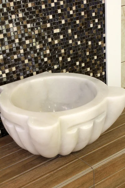 Современные и декоративные ванные комнаты — стоковое фото