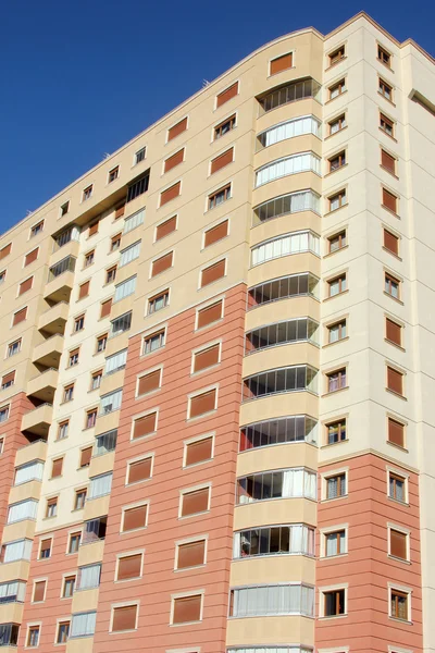 Moderno edificio de apartamentos fondo — Foto de Stock