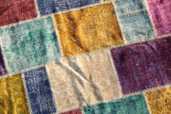 Handgefertigter, antiker türkischer Teppich — Stockfoto