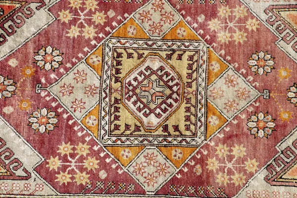 手工制作、 古色古香的土耳其地毯 — 图库照片