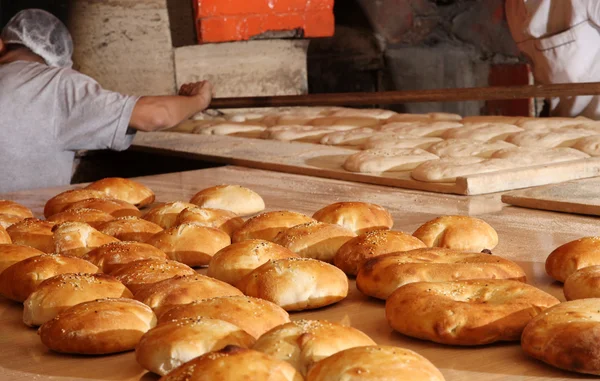 Pan fresco recién horneado — Foto de Stock
