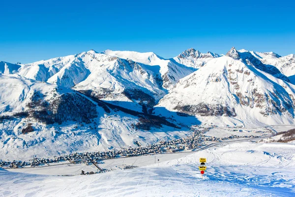 Livigno Ιταλία Ιανουαρίου 2019 Όμορφο Χειμερινό Τοπίο Στα Βουνά Των — Φωτογραφία Αρχείου