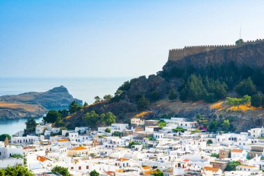 Yunanistan 'ın Rodos adasındaki Lindos' un güzel manzarası