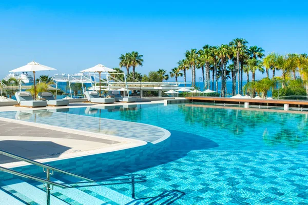 Limassol Chipre Mayo 2021 Zona Piscina Hotel Moderno Lujo Costa — Foto de Stock