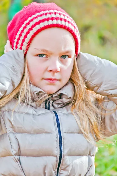 Cute girl jesień — Zdjęcie stockowe