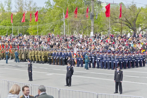 Cerimônia russa do desfile militar de abertura em Victor anual — Fotografia de Stock