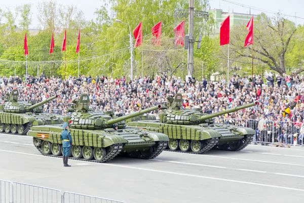 Rosyjski wojskowy transport na paradzie na doroczny dzień zwycięstwa — Zdjęcie stockowe