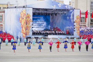 Yıllık zafer günü onuruna çocuk eğlence