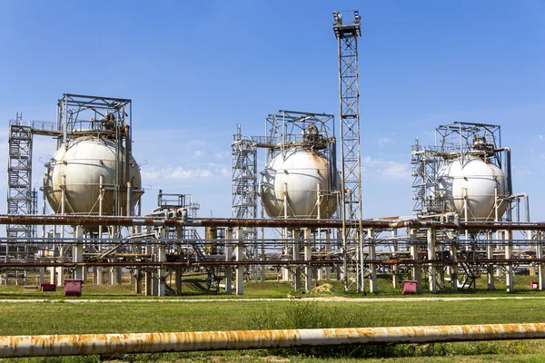 A Depósitos de refinería — Foto de Stock