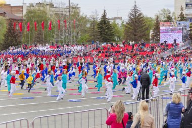 Yıllık zafer günü onuruna çocuk eğlence