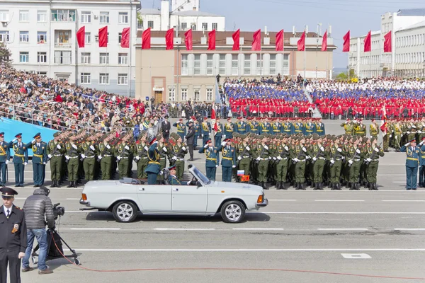 Cerimônia russa do desfile militar de abertura em Victor anual — Fotografia de Stock