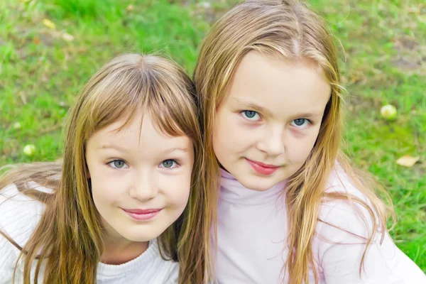 Cute two girls — Stock Photo, Image