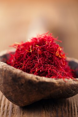 Antik tahta kaşık safran baharat