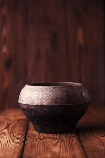 Vintage fogão de ferro de fuligem panela — Fotografia de Stock