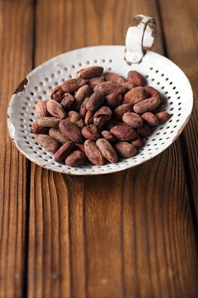 Frijoles de cacao tostados —  Fotos de Stock