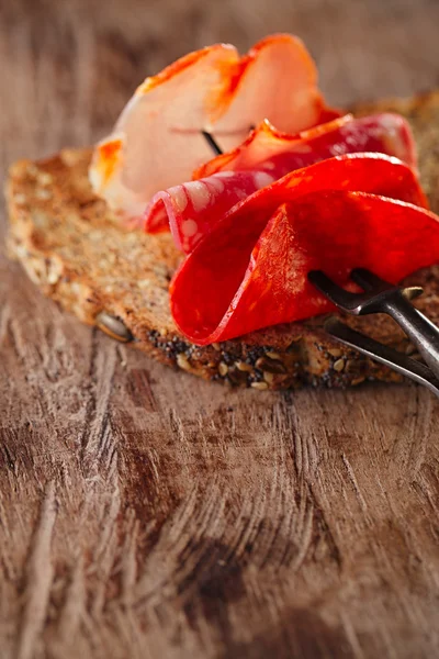 Tasty sliced meat — Stock Photo, Image