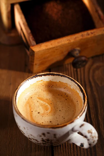 Een kop espresso koffie. — Stockfoto