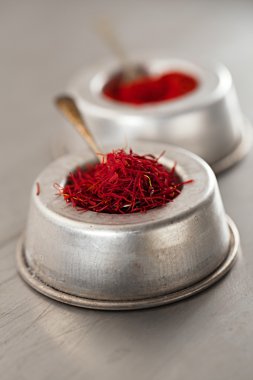 Safran baharat konu ve toz