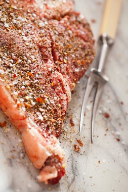 vintage et çatal ile sığır eti biftek