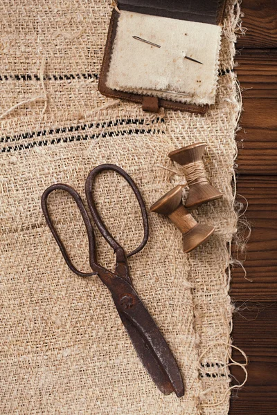 Really antique iron scissors with spools — Stock Photo, Image