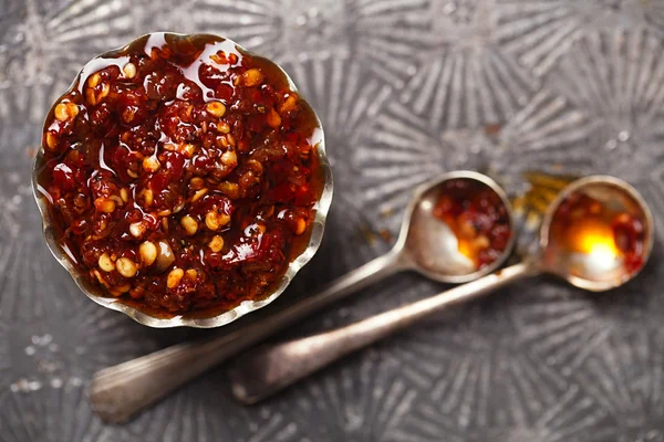 Chiles asiáticos salsa de ajo — Foto de Stock