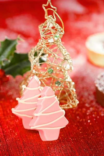 Różowy Boże Narodzenie drzewo domowe słodkości — Zdjęcie stockowe