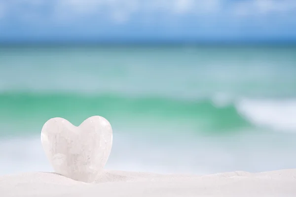 White crystal heart — Stock Photo, Image