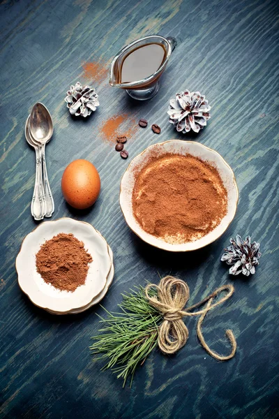 Home-made tiramisu and ingredients for it — Stock Photo, Image