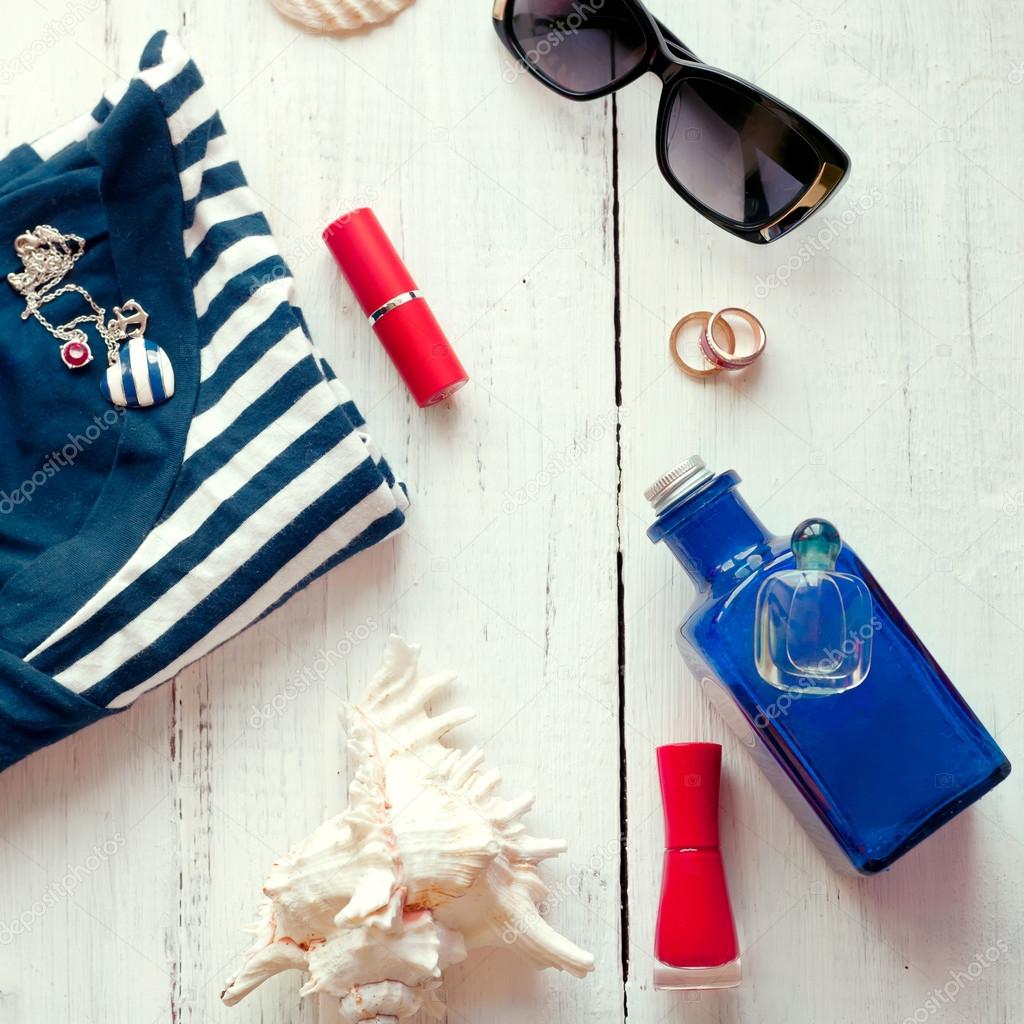 Set of summer accessories with seashells, marine style fashion