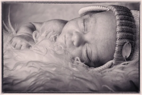Detalhes do recém-nascido foco seletivo bebê masculino — Fotografia de Stock