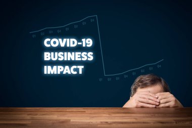 Yöneticinin iş hayatında covid-19 etkisi korkusu var. Covid-19 'un ticari etkisi endişe ve iş adamını korkutmak.