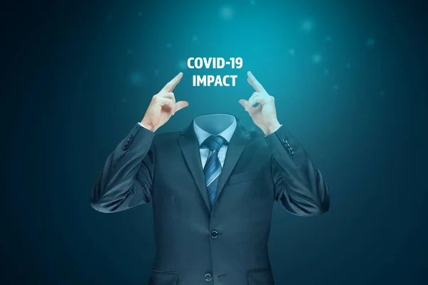 Covid 19在后Covid时代对全球商业的影响 政治家 投资人或商人思考Covid 19流行病对全球经济概念的影响 — 图库照片