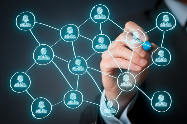 Man draw new connection in community