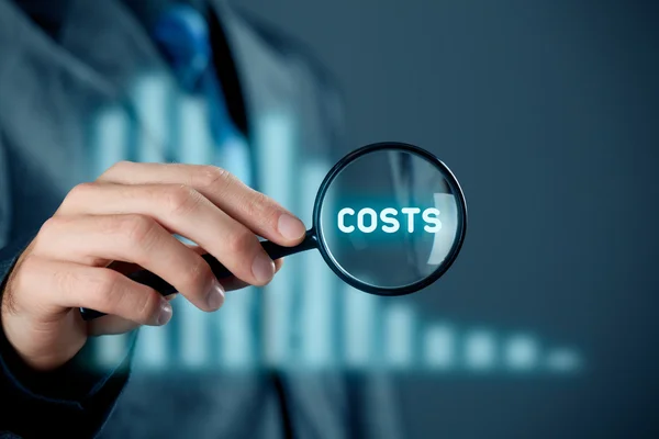 Focus on decrease  costs concept. — Stock Photo, Image