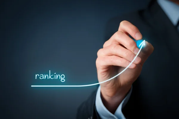 Zakenman draw plan ranking te verhogen — Stockfoto