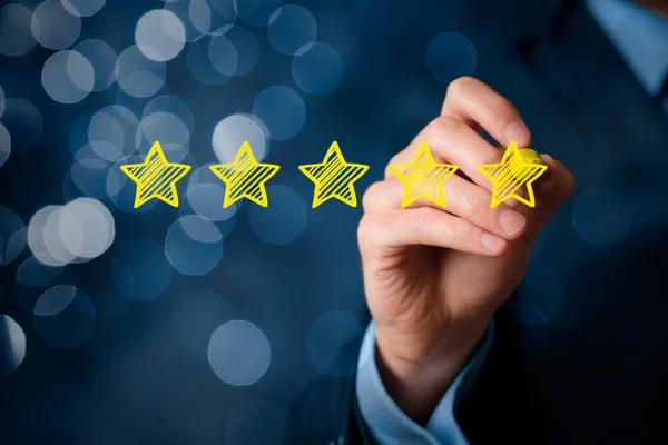 Überprüfung erhöht Rating — Stockfoto