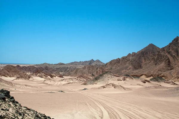 Mısır 'da turizm, çöl kumları