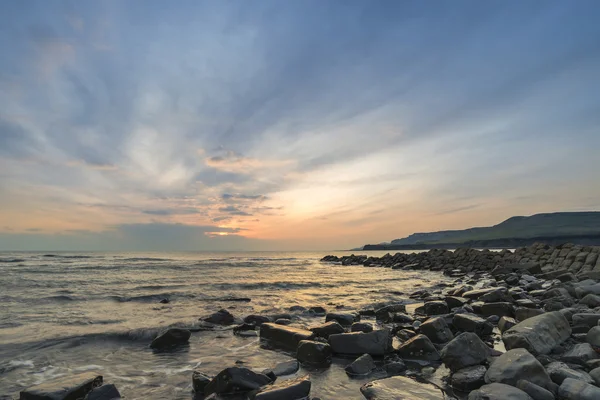 Kimmeridg kayalık şeridinin güzel günbatımı manzara resim — Stok fotoğraf