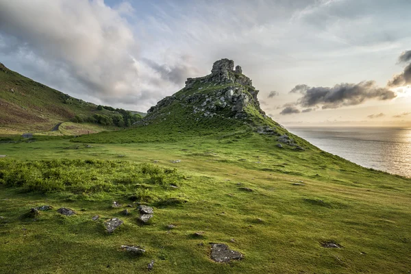 Krásný večer při západu slunce na šířku obrazu údolí The Rocks. — Stock fotografie