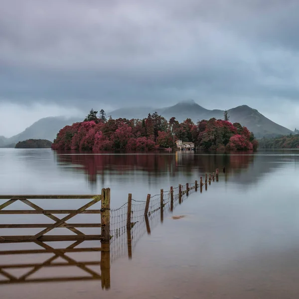 Krásná Krajina Obraz Derwentwater Anglické Lake District Během Pozdního Letního — Stock fotografie