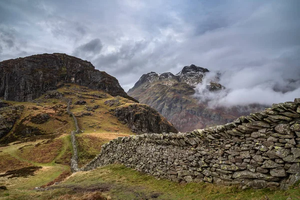 Fantastisk Vinter Landskap Bild Utsikten Från Side Pike Mot Langdale — Stockfoto