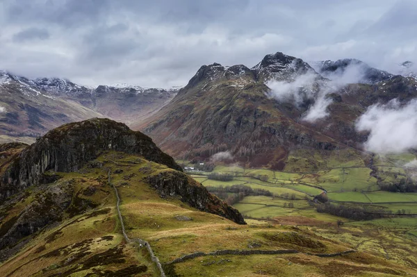 Paisagem Épica Drones Voadores Imagem Lúcios Langdale Vale Inverno Com — Fotografia de Stock