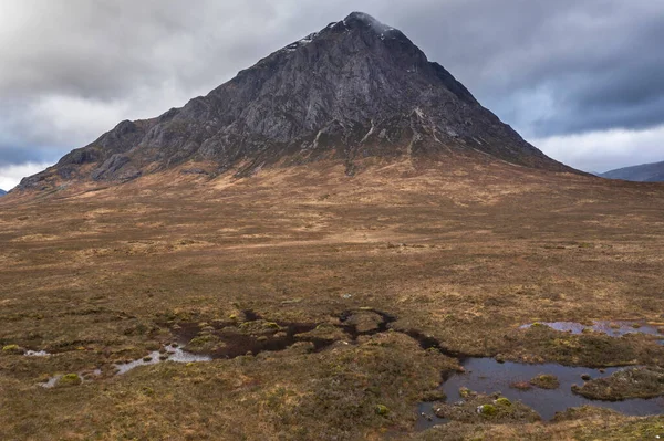 Πετώντας Drone Δραματική Εικόνα Τοπίο Της Buachaille Etive Mor Και — Φωτογραφία Αρχείου