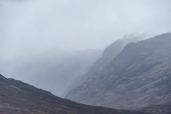 Episk Dramatisk Landskapsbild Buachaille Etive Mor Och River Etive Skotska — Stockfoto